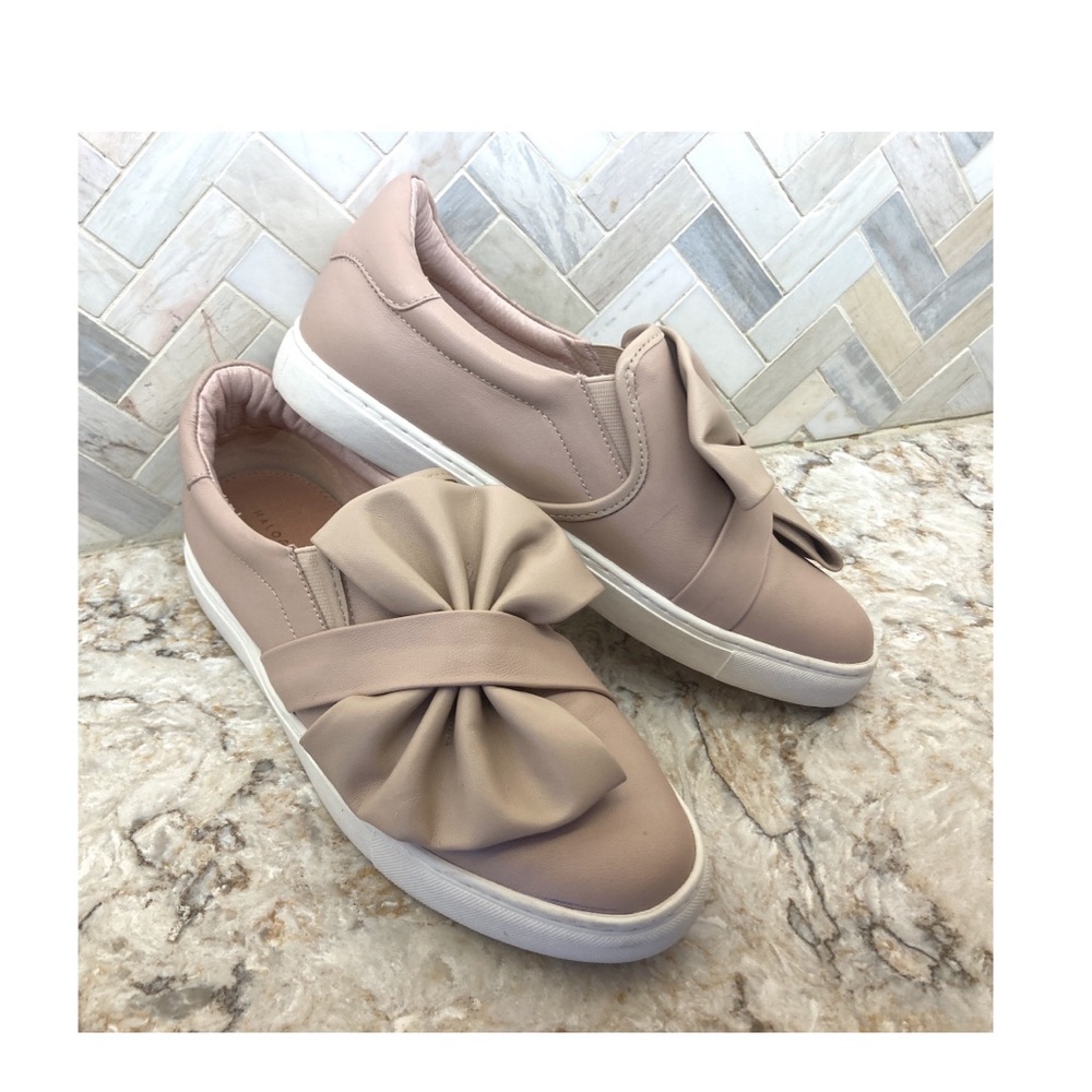 Halogen Pink Bow Slip On Sneaker size 9